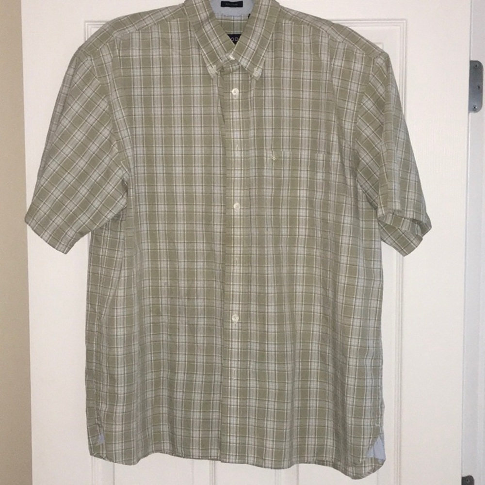 Izod Men's Green Plaid Button Down Short Sleeve Shirt